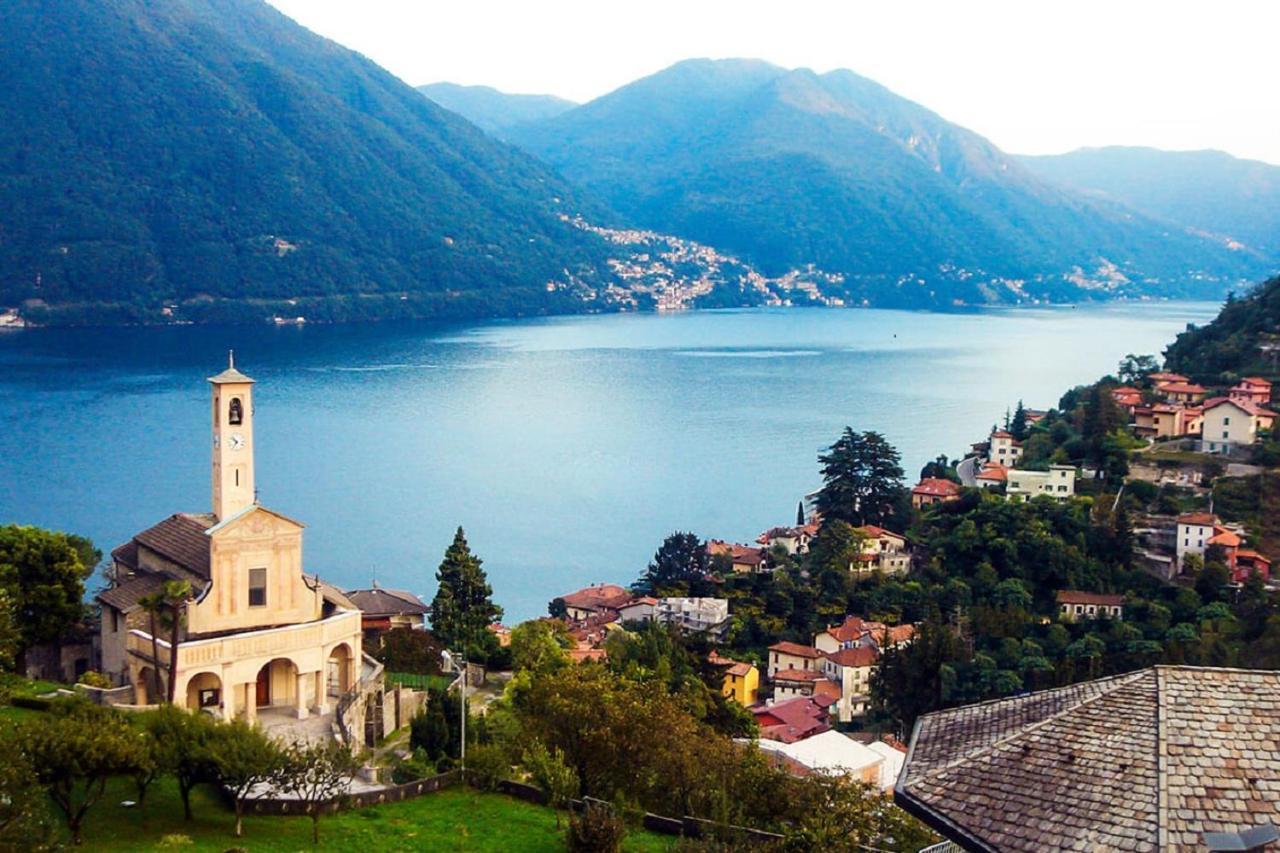 Light Blue Lake Aria Argegno Bagian luar foto